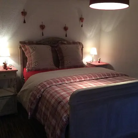 Semesterbostad De Charme Chez Christine Ottrott